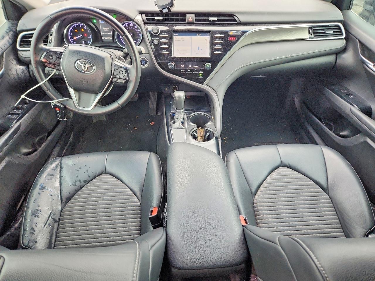 2018 TOYOTA CAMRY SE photo 22