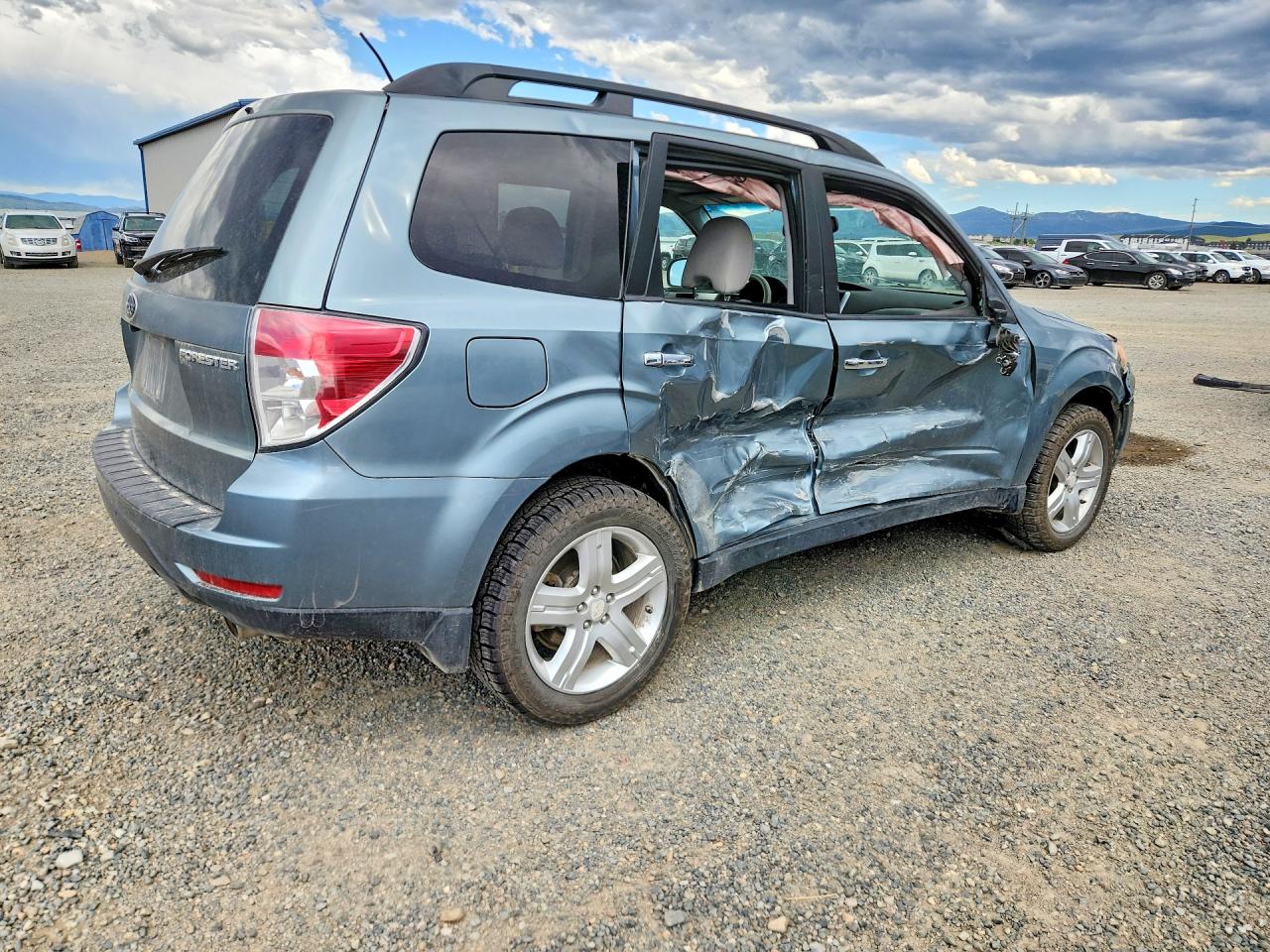 2010 SUBARU FORESTER 2.5X PREMIUM photo 5