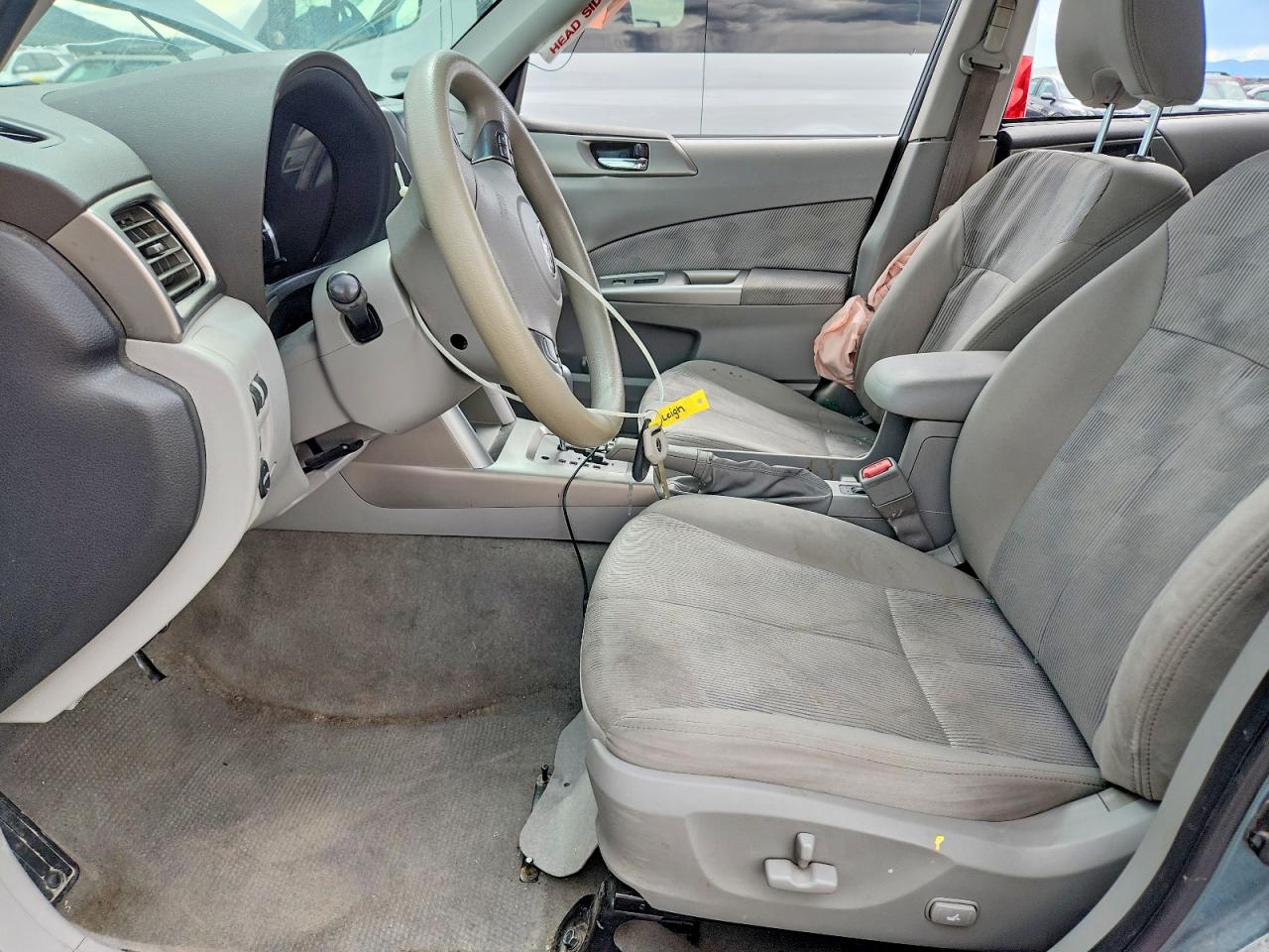 2010 SUBARU FORESTER 2.5X PREMIUM photo 13