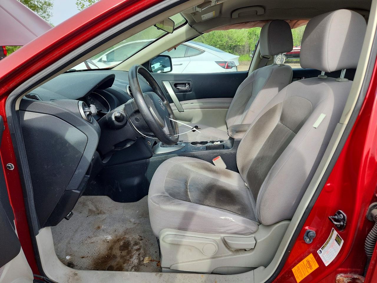 2013 NISSAN ROGUE S photo 7