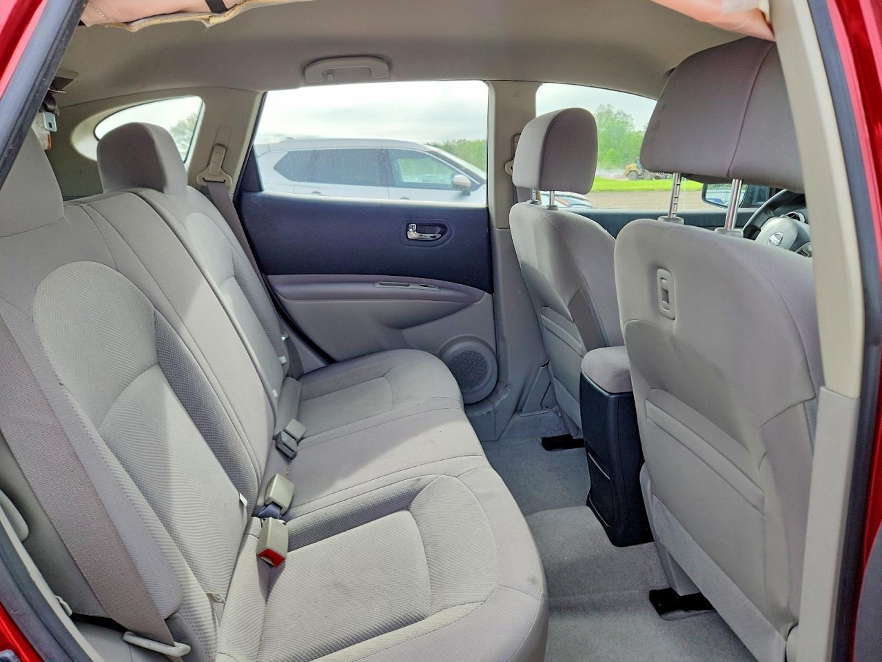 2013 NISSAN ROGUE S photo 10