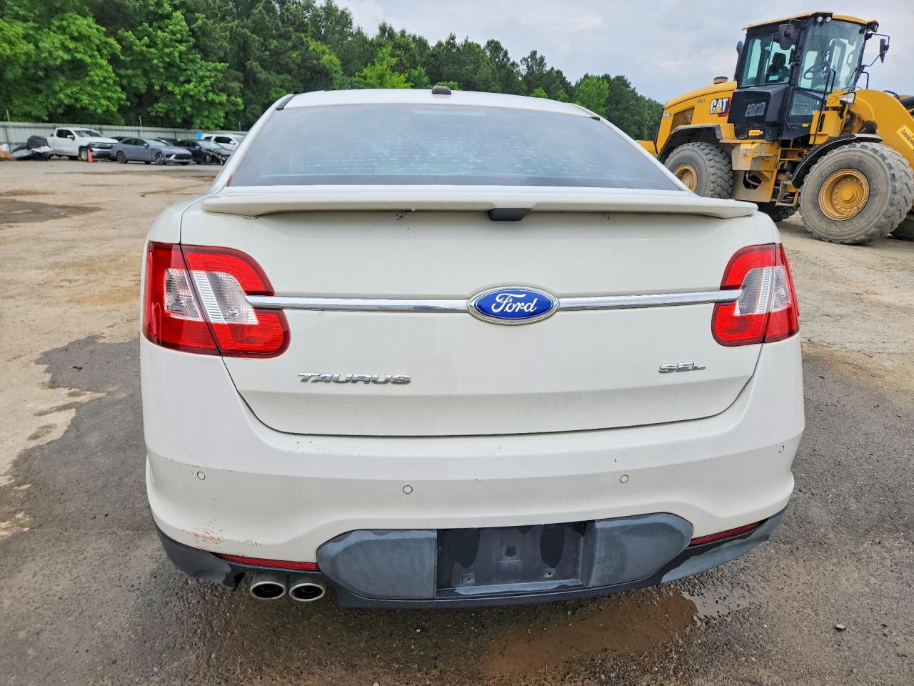 2012 FORD TAURUS SEL photo 6