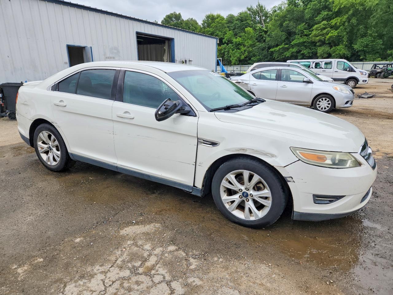 2012 FORD TAURUS SEL photo 4