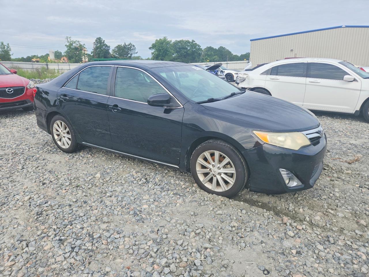 2012 TOYOTA CAMRY XLE photo 7