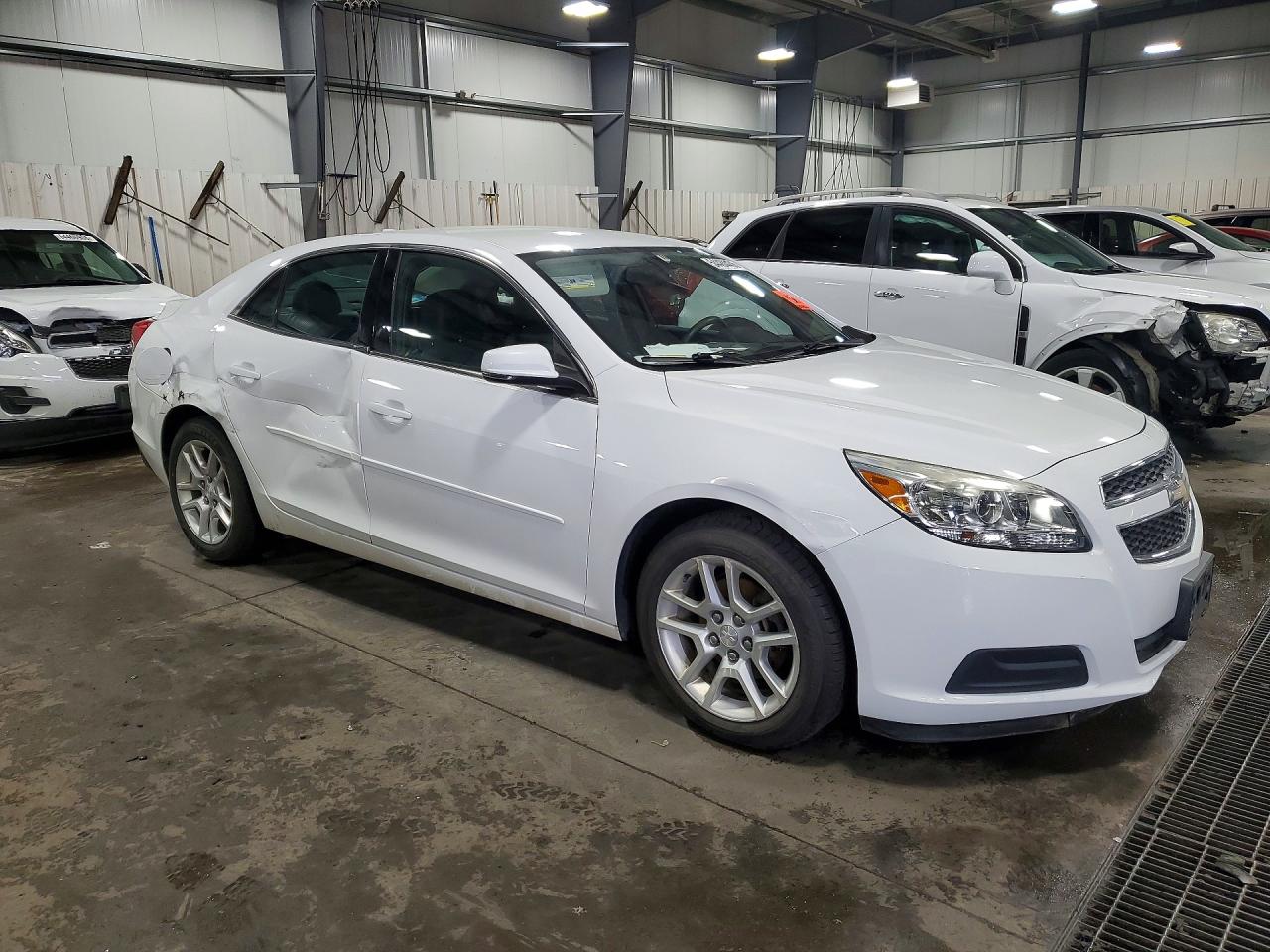 2013 CHEVROLET MALIBU 1LT photo 10