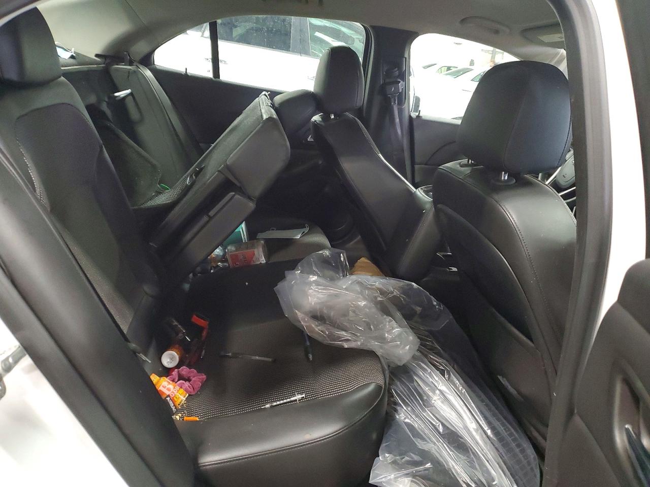 2013 CHEVROLET MALIBU 1LT photo 28