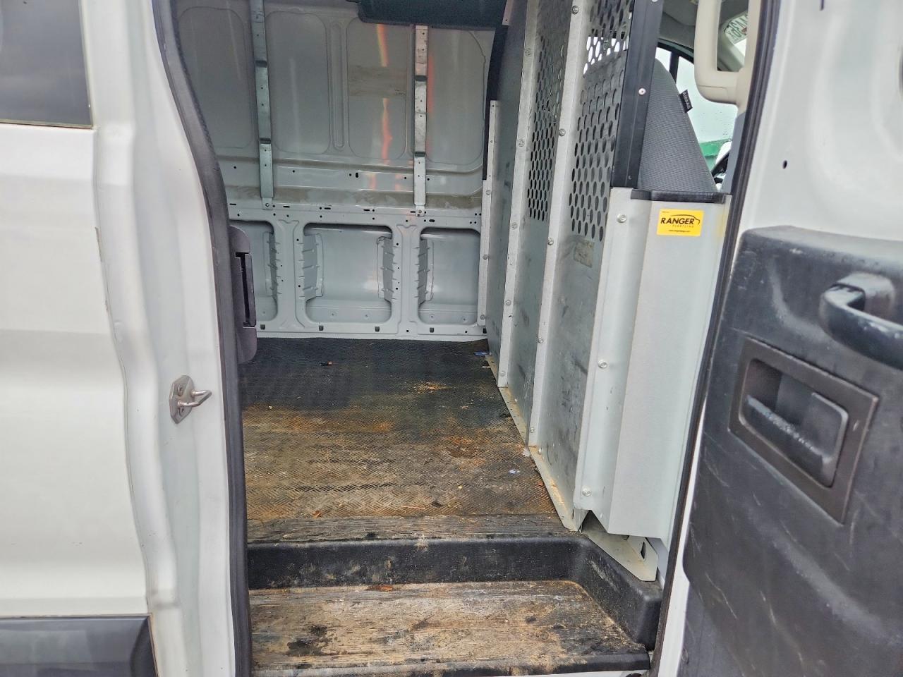 2016 FORD TRANSIT T-250 photo 21