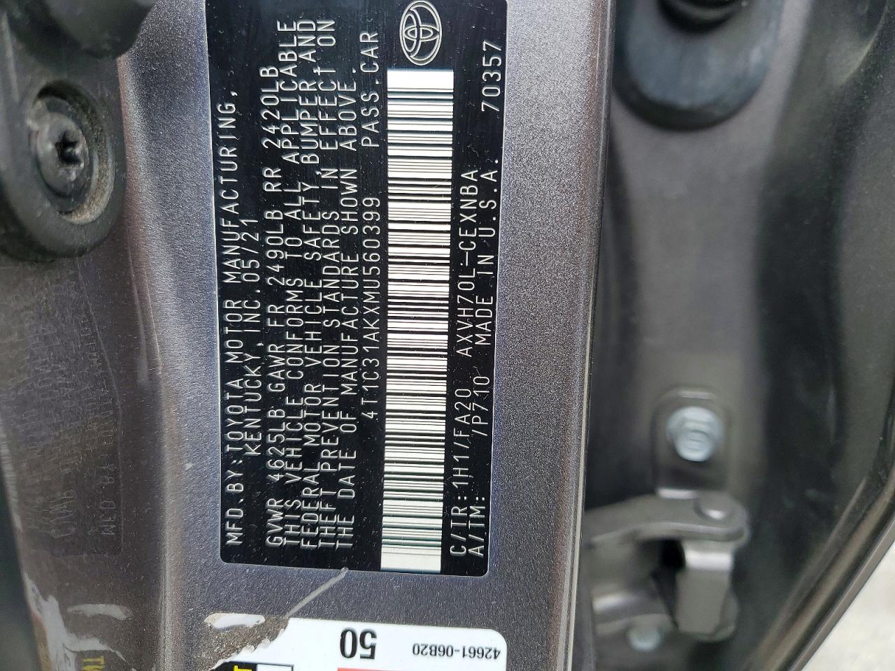 2021 TOYOTA CAMRY LE photo 34