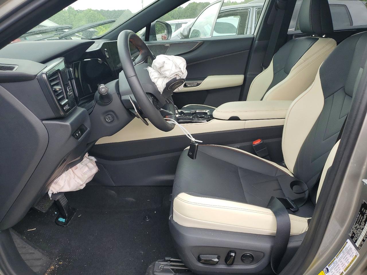 2023 LEXUS NX 350H photo 13