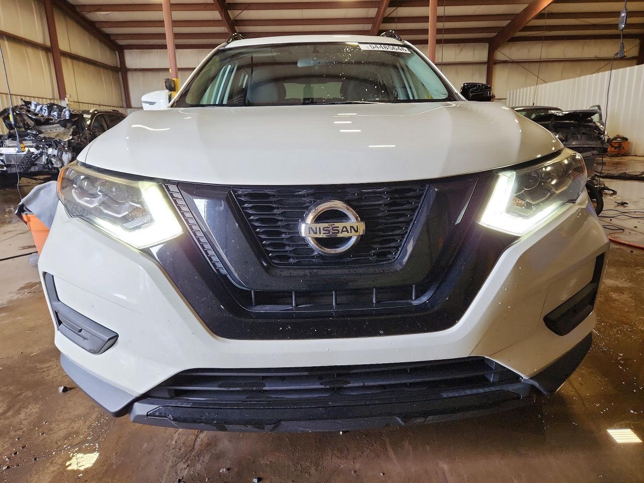 2017 NISSAN ROGUE SV photo 5