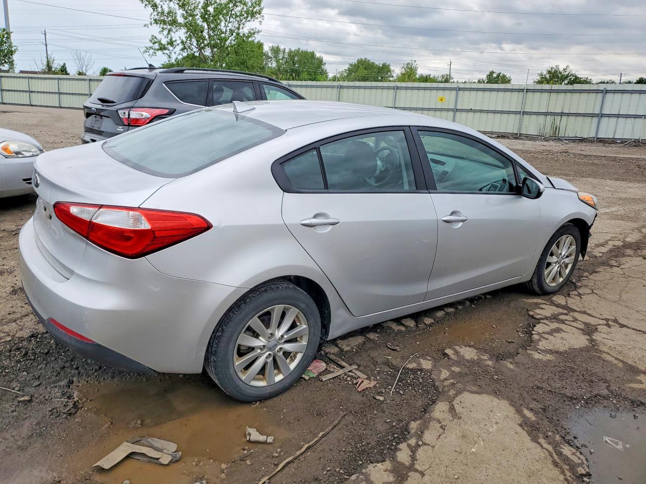 2014 KIA FORTE LX photo 3