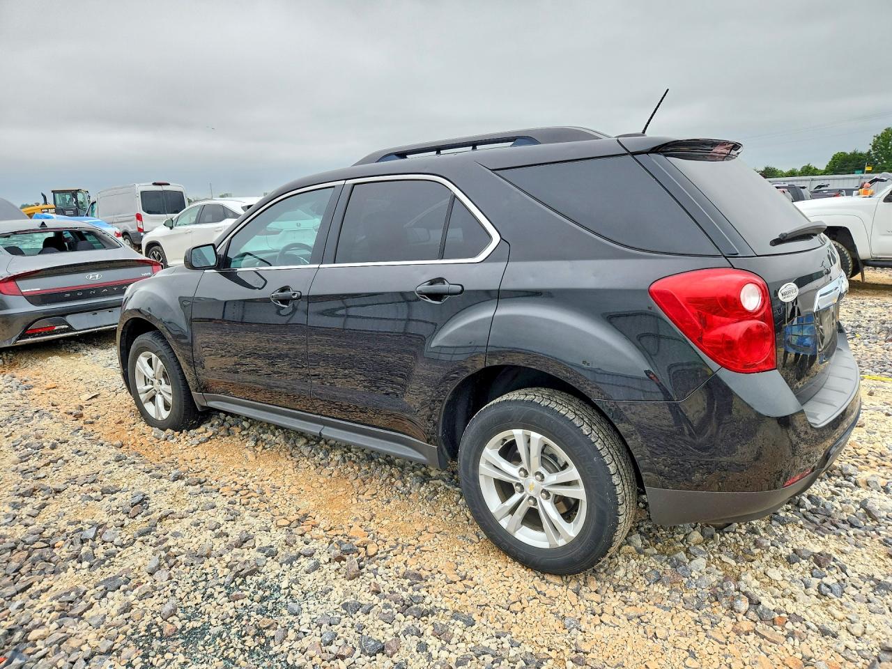 2015 CHEVROLET EQUINOX LT photo 3