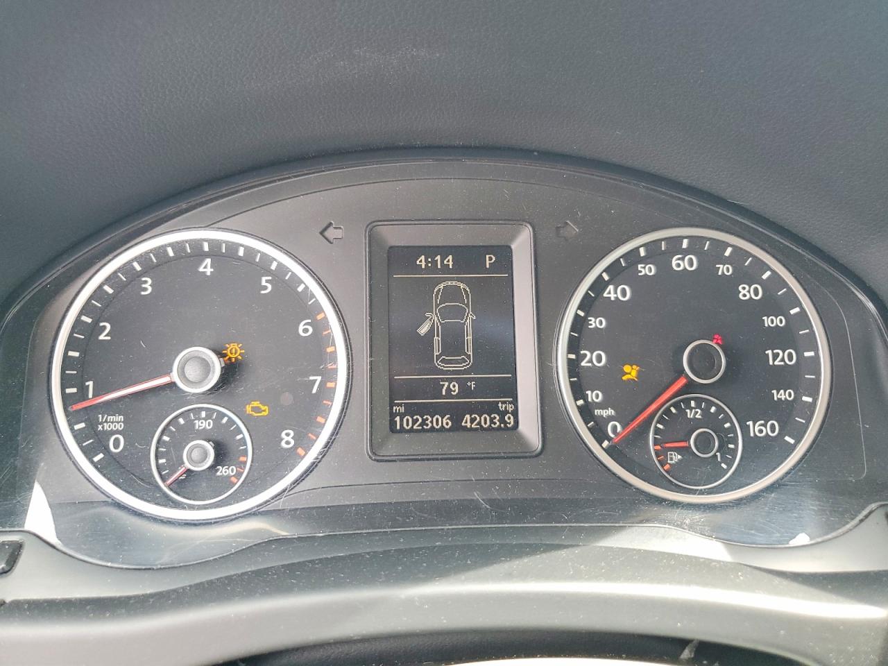 2013 VOLKSWAGEN TIGUAN S photo 17