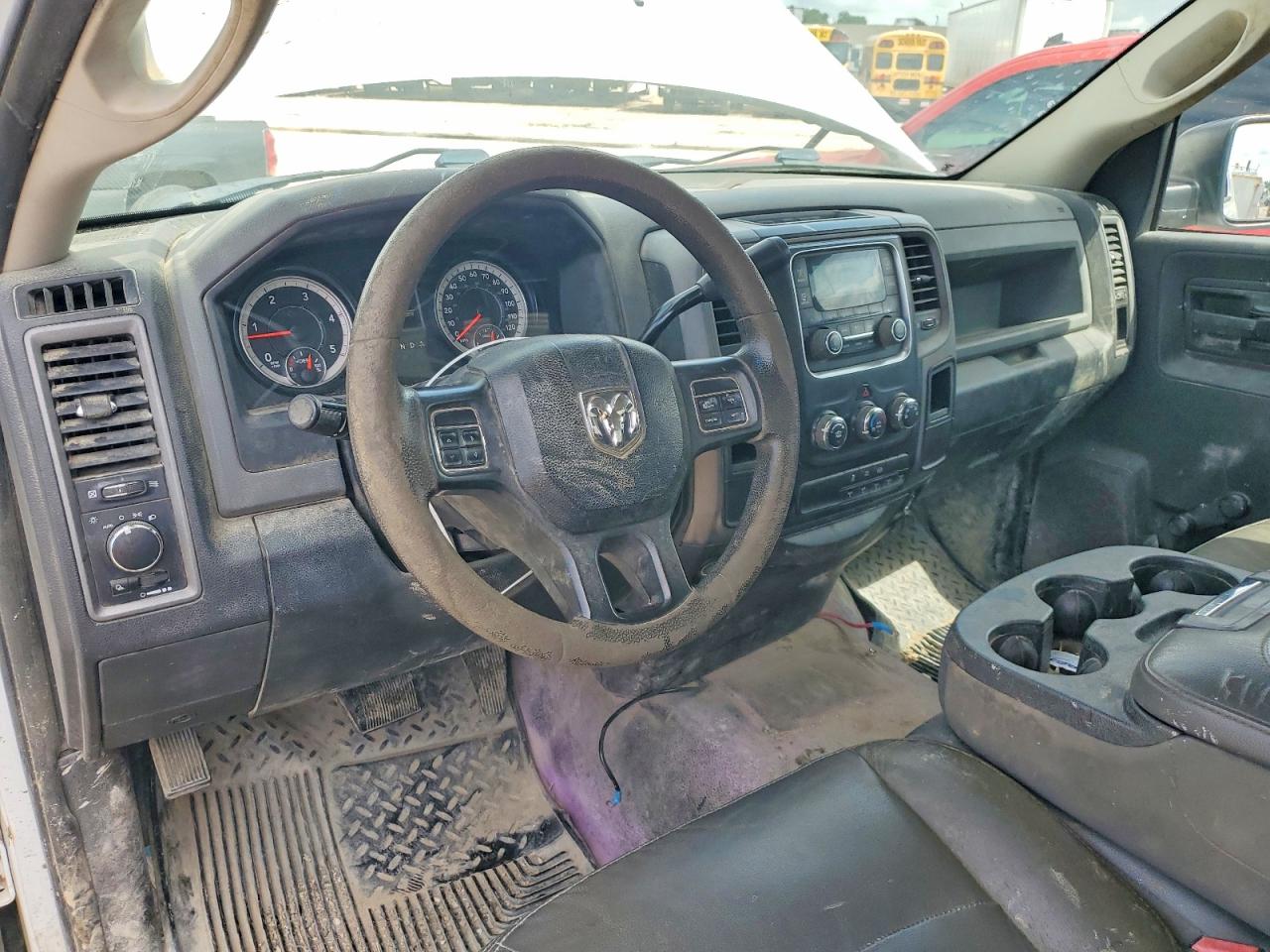 2016 RAM 2500 ST photo 22