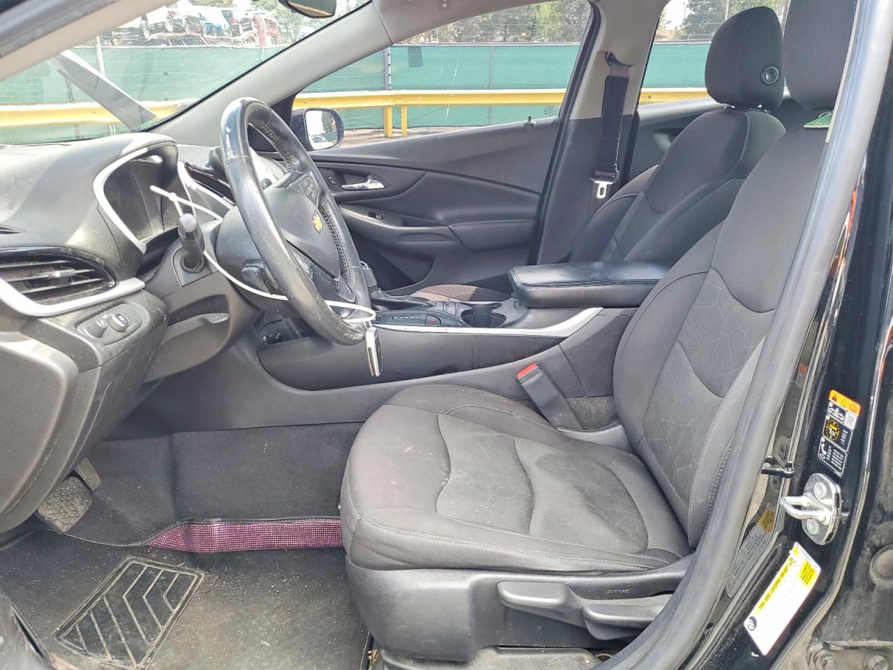 2017 CHEVROLET VOLT LT photo 13