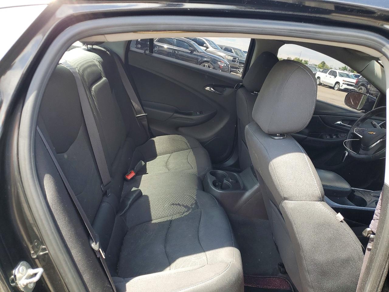 2017 CHEVROLET VOLT LT photo 19