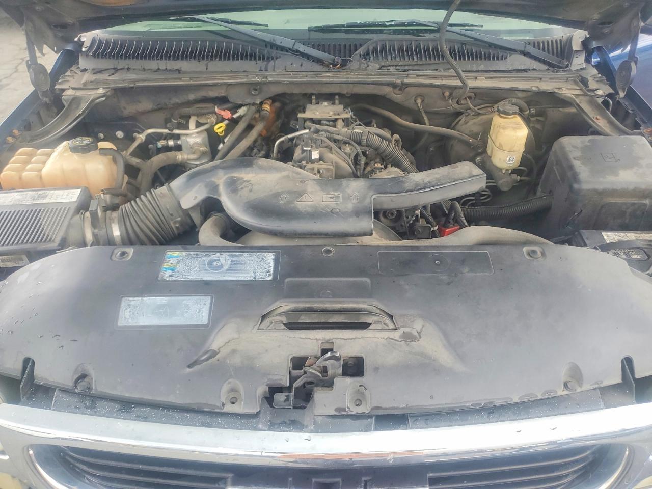 2002 GMC YUKON XL C1500 photo 23
