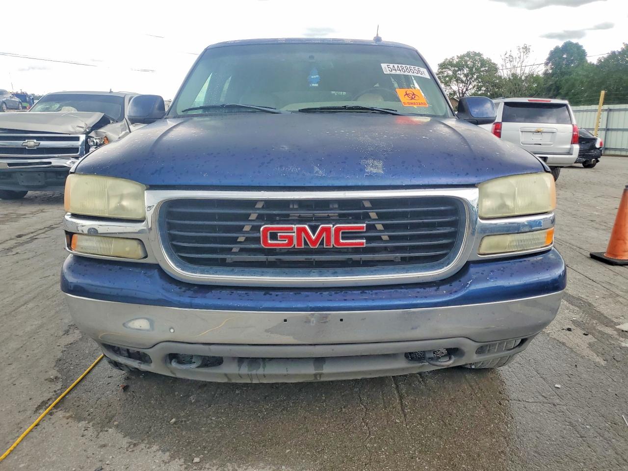2002 GMC YUKON XL C1500 photo 9