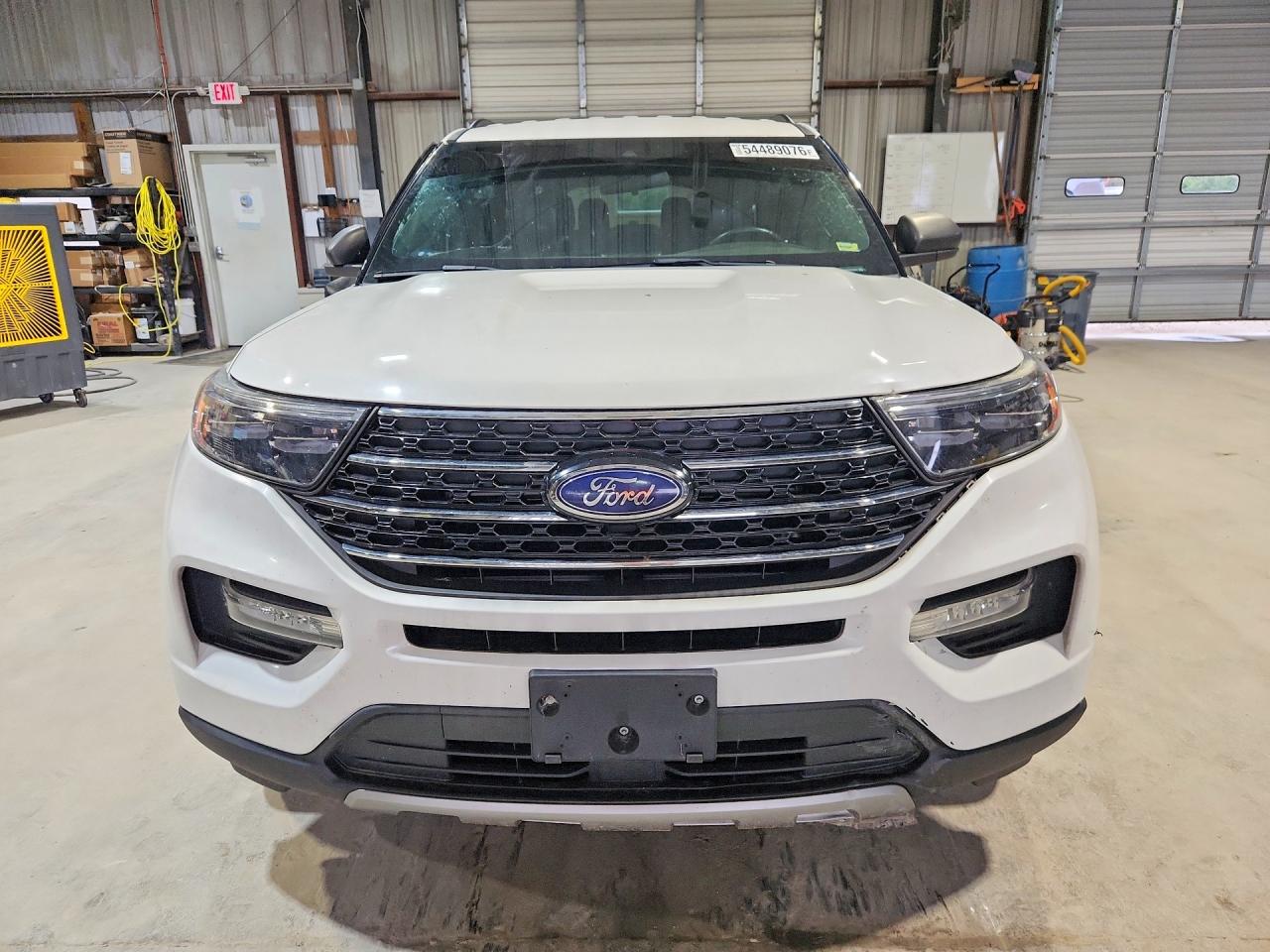2020 FORD EXPLORER photo 13