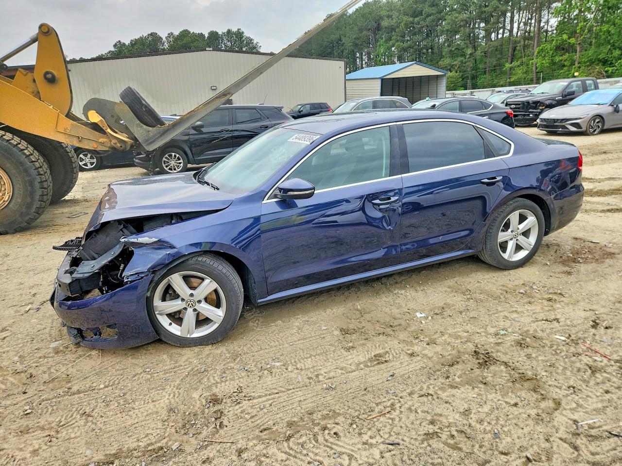 2012 VOLKSWAGEN PASSAT