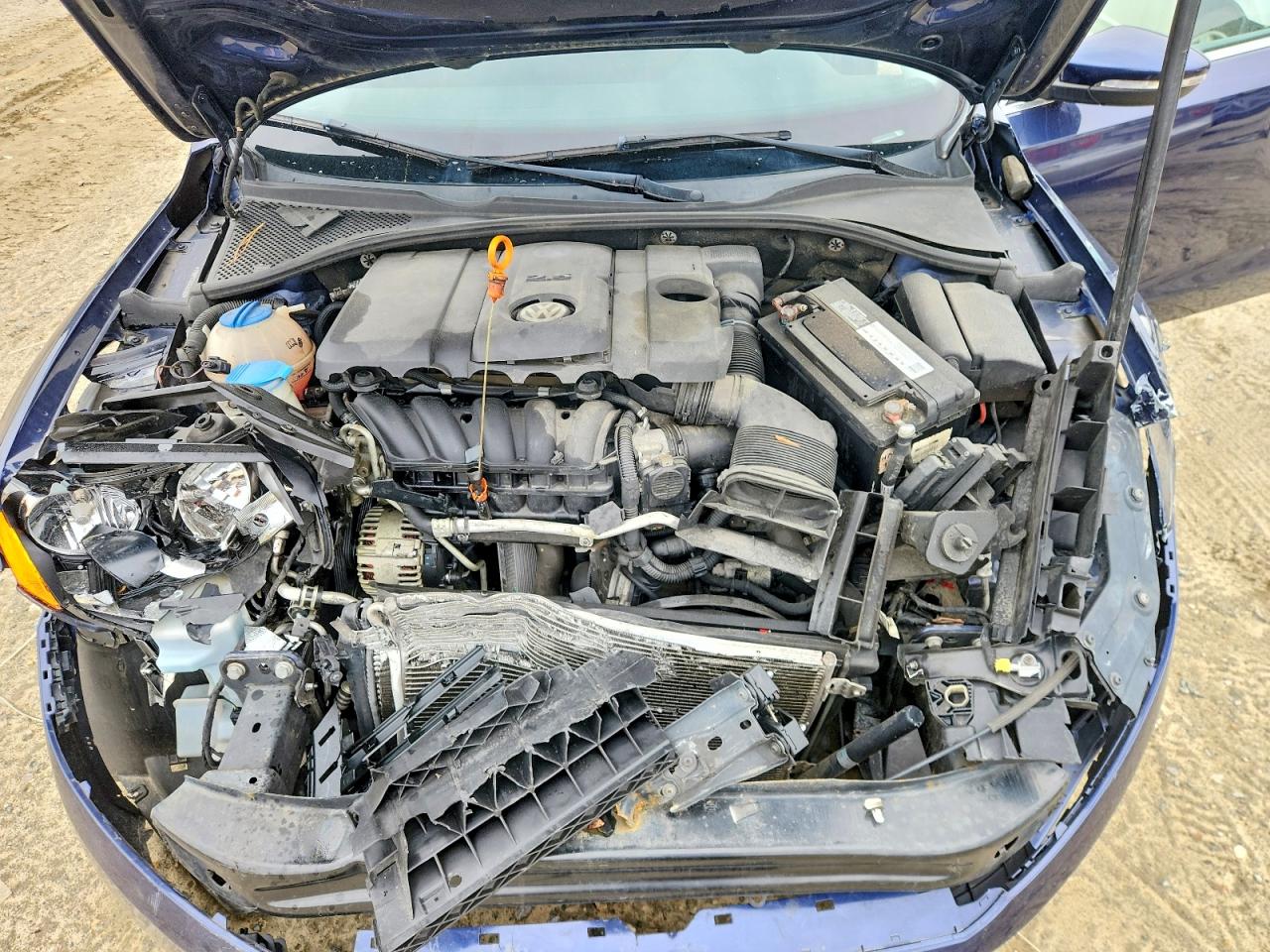 2012 VOLKSWAGEN PASSAT SE photo 31