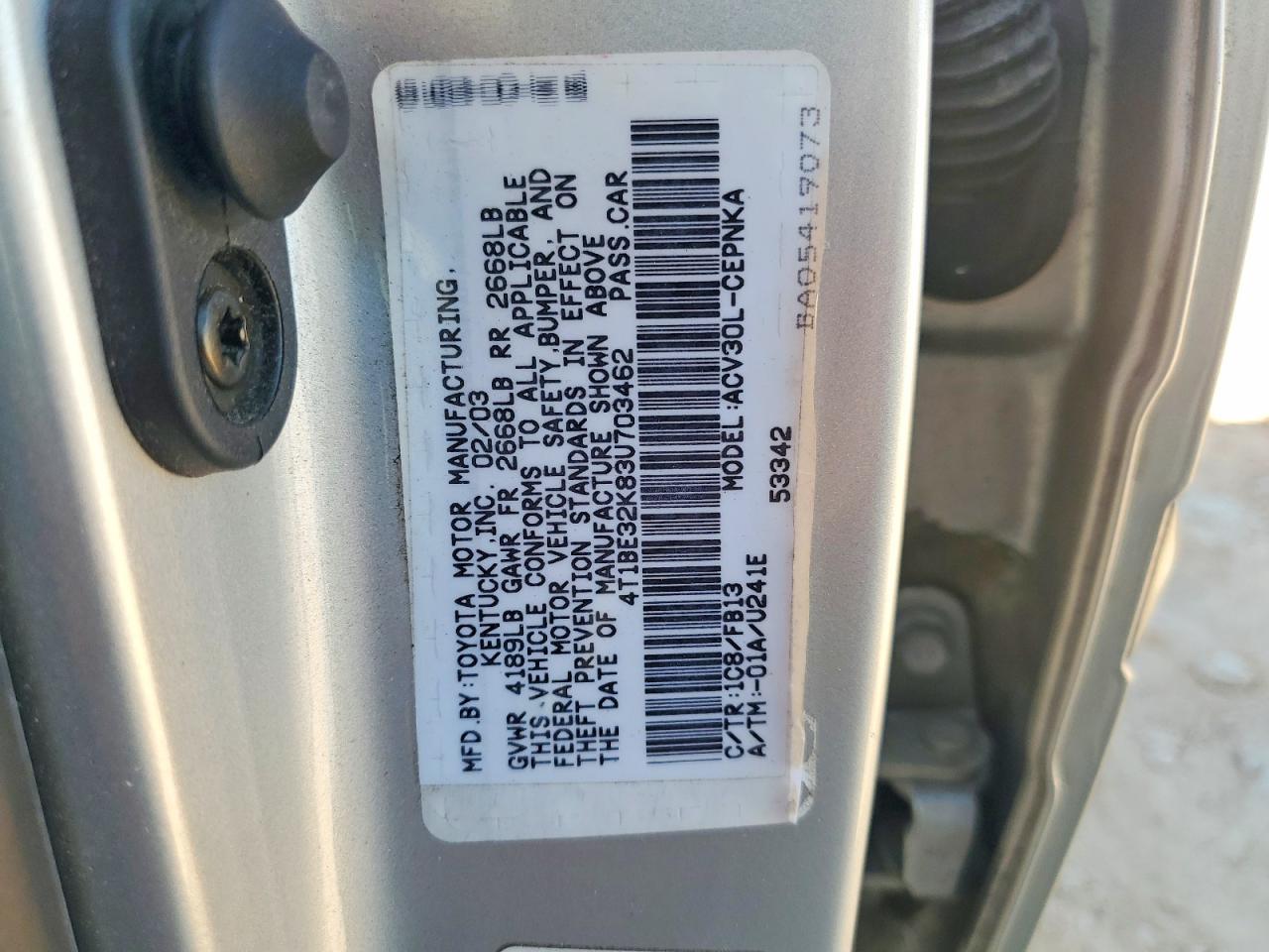 2003 TOYOTA CAMRY photo 12