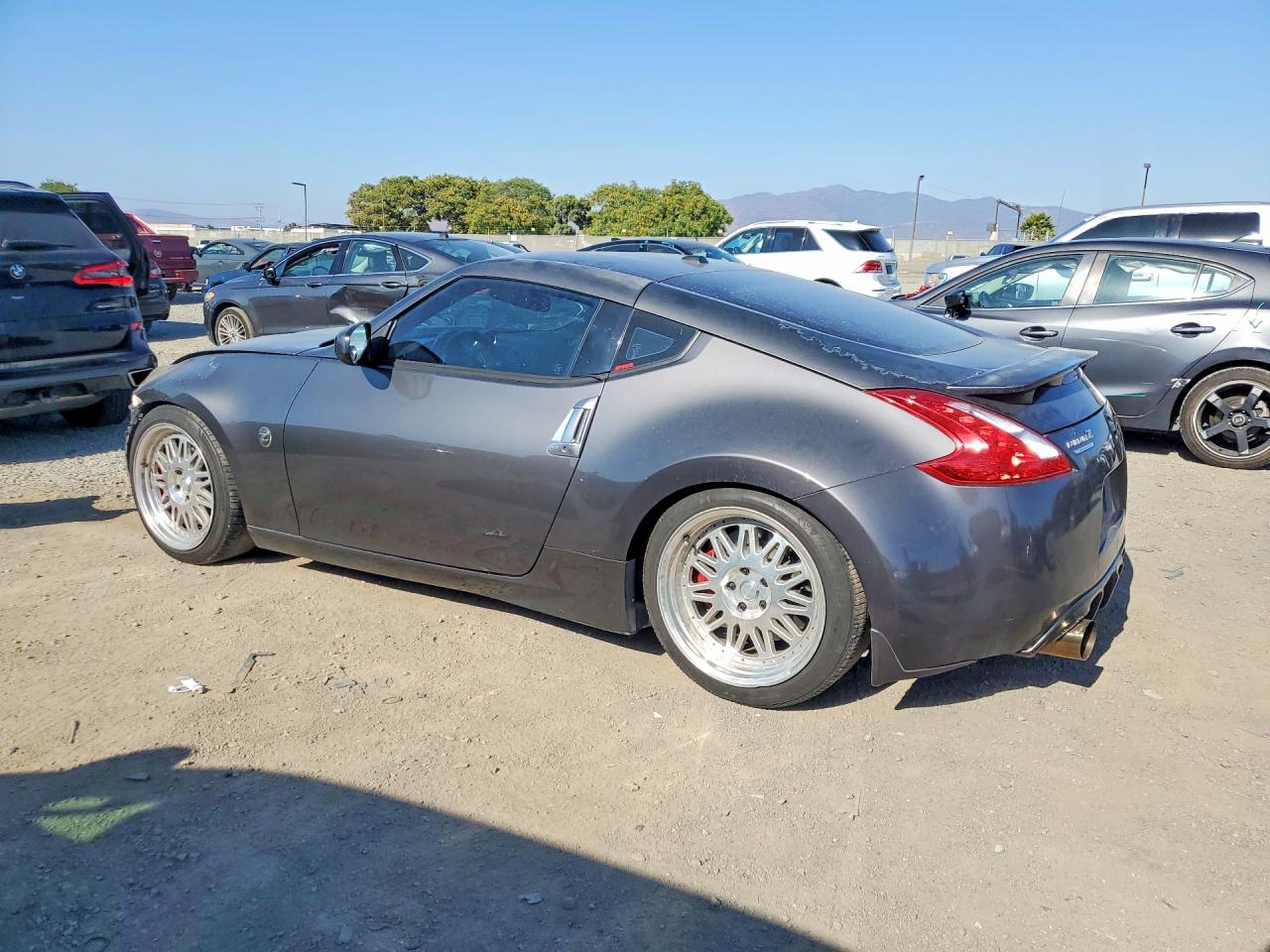 2010 NISSAN 370Z BASE photo 3