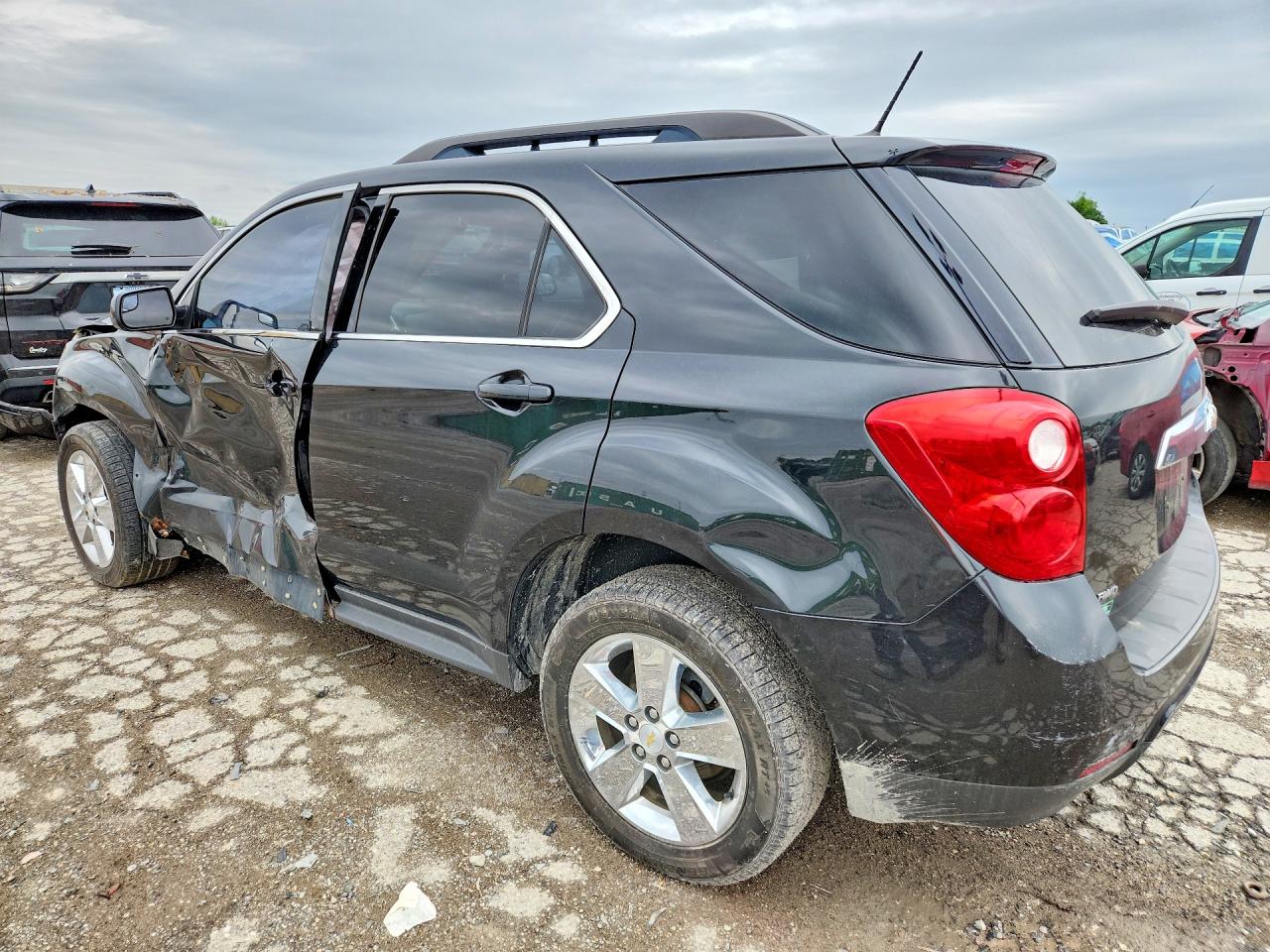 2013 CHEVROLET EQUINOX LT photo 3