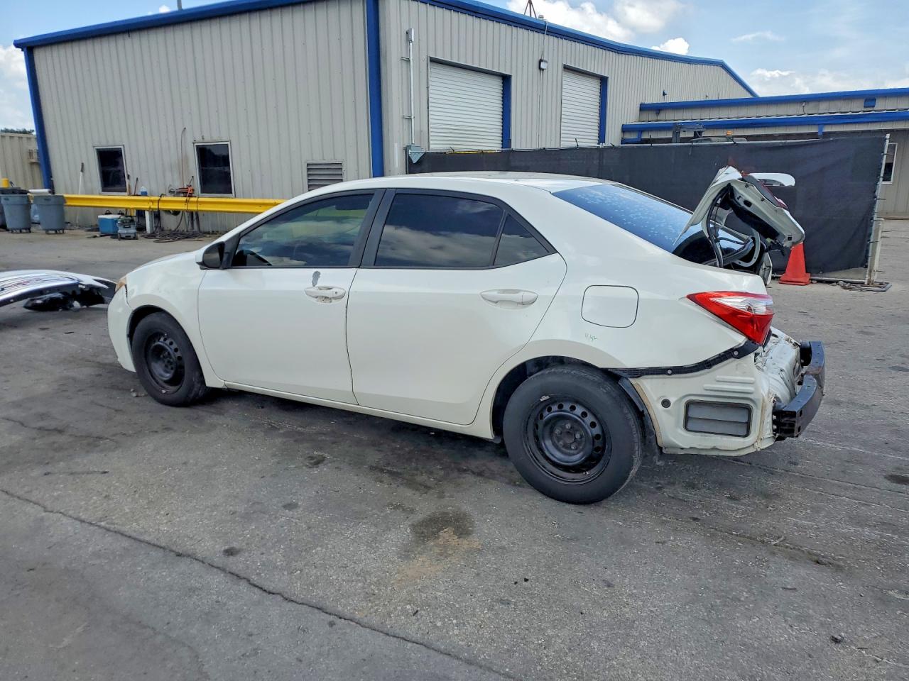 2014 TOYOTA COROLLA LE ECO photo 3