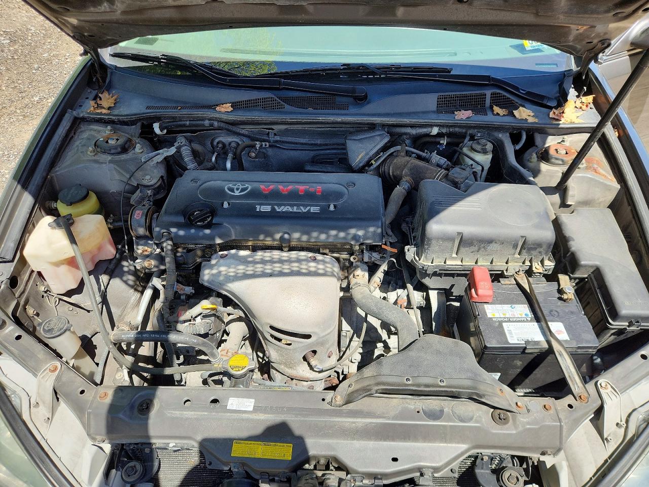 2004 TOYOTA CAMRY LE photo 31