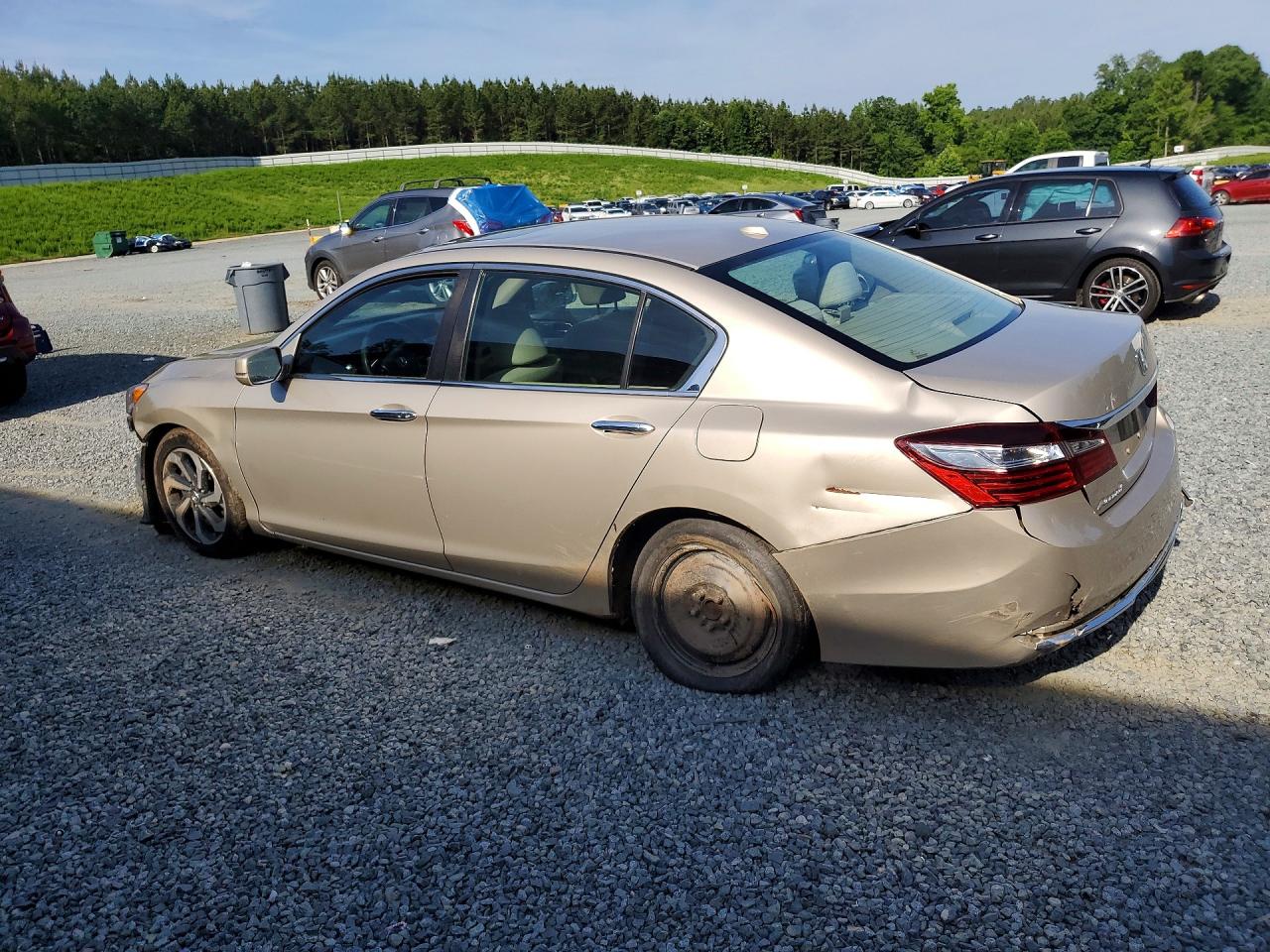 2017 HONDA ACCORD EX photo 3