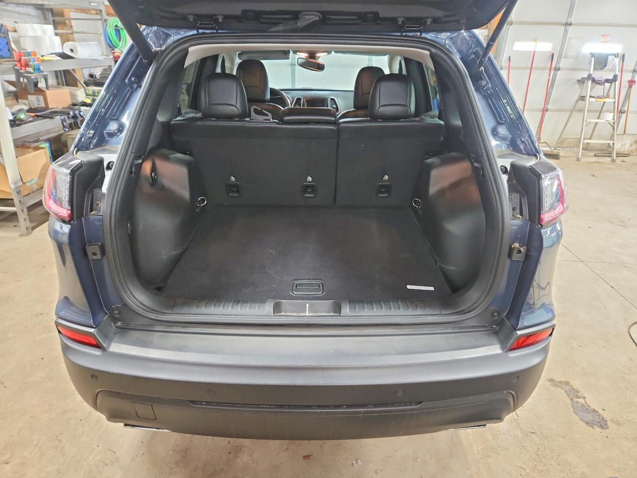 2019 JEEP CHEROKEE LATITUDE PLUS photo 16