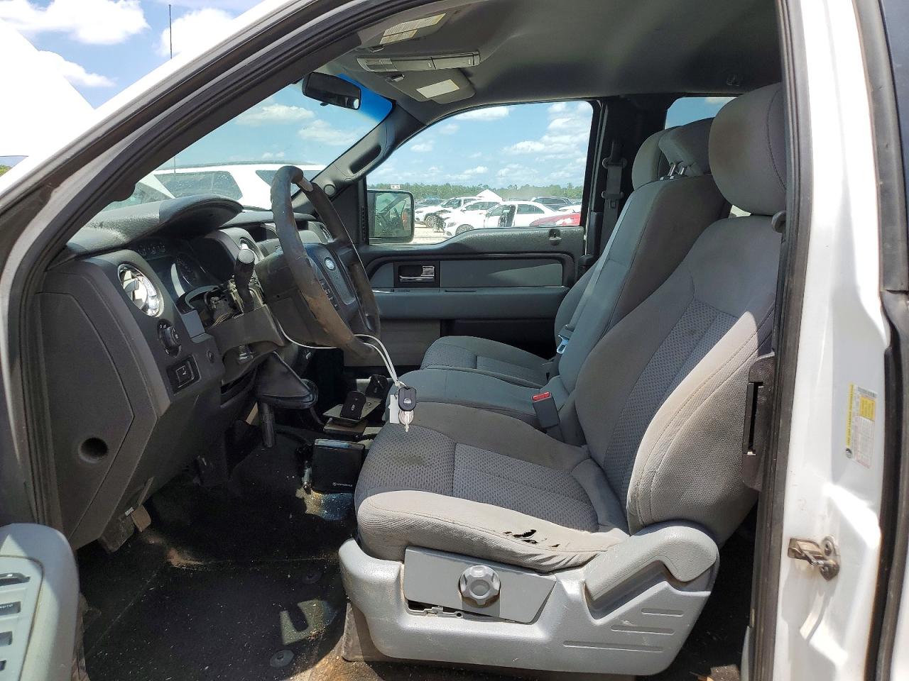 2014 FORD F150 photo 19