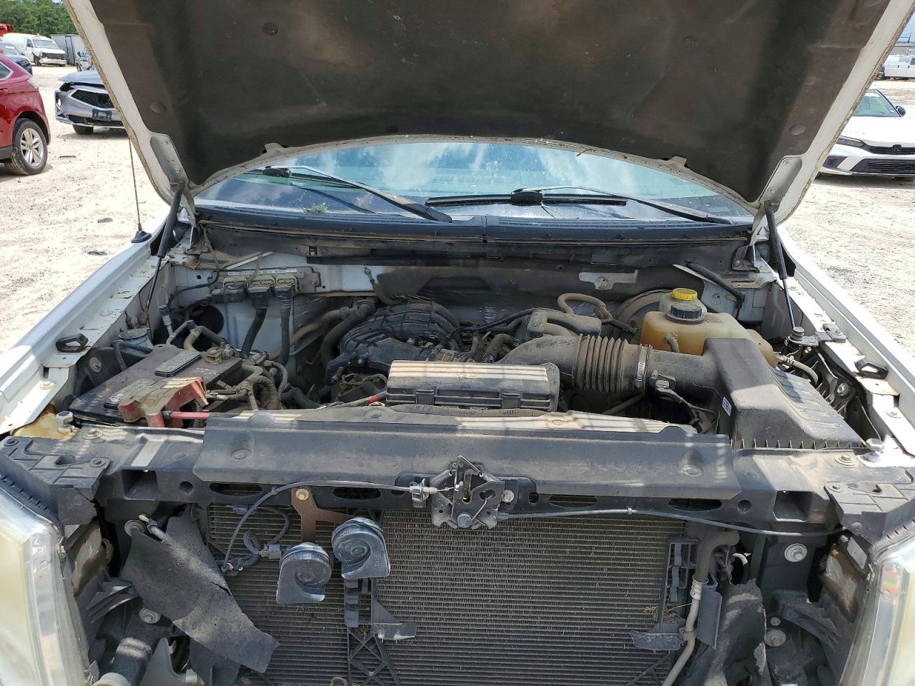 2014 FORD F150 photo 31