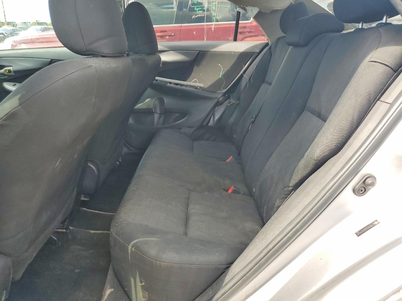 2010 TOYOTA COROLLA S photo 19