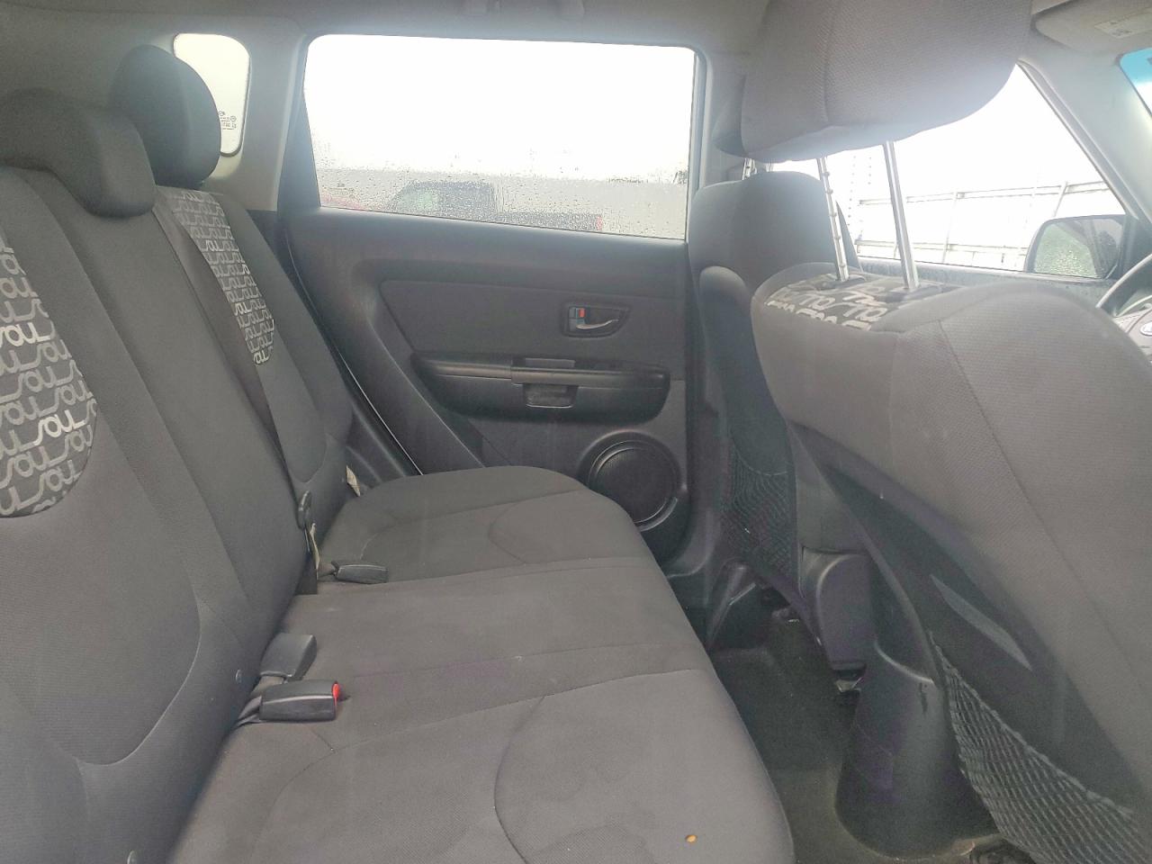 2011 KIA SOUL + photo 11