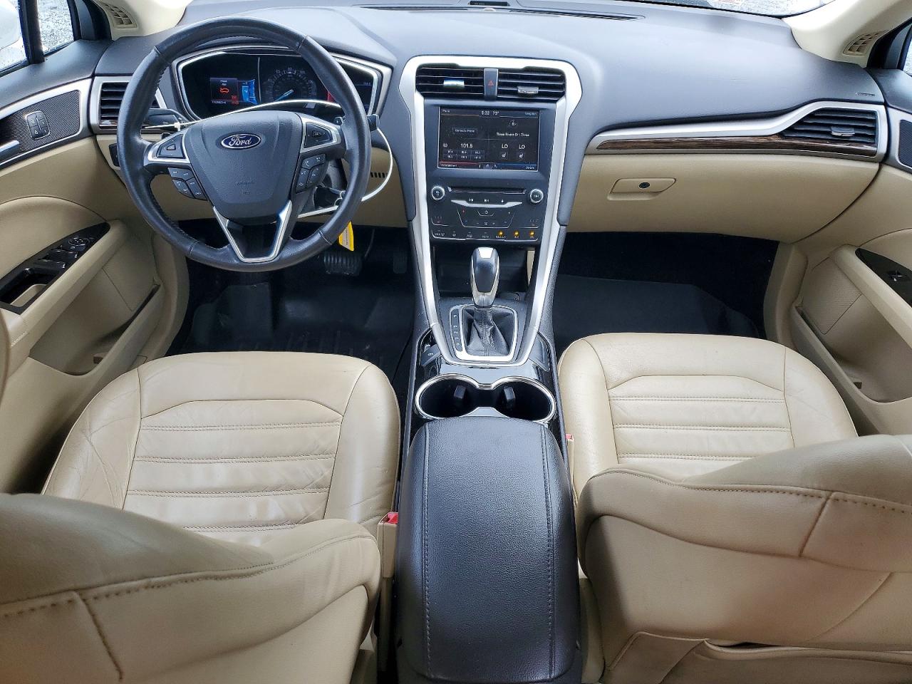 2014 FORD FUSION SE photo 8
