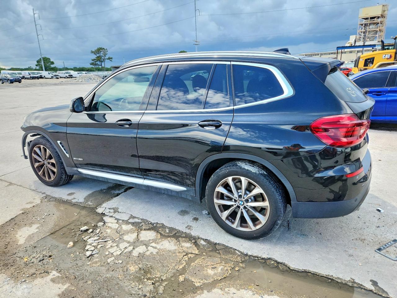 2018 BMW X3 XDRIVE30I photo 4