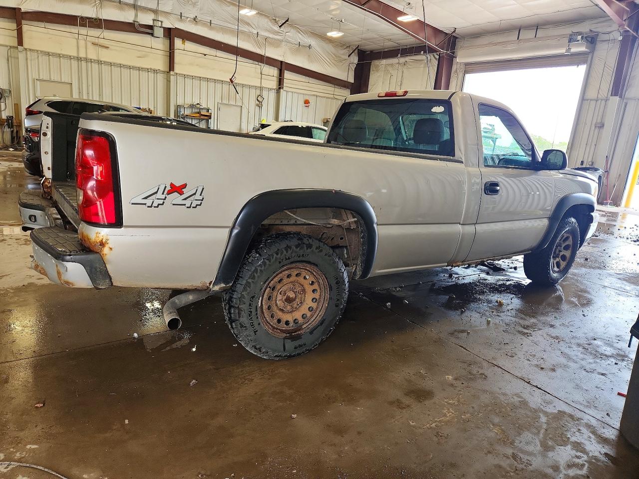 2007 CHEVROLET SILVERADO K1500 CLASSIC photo 5