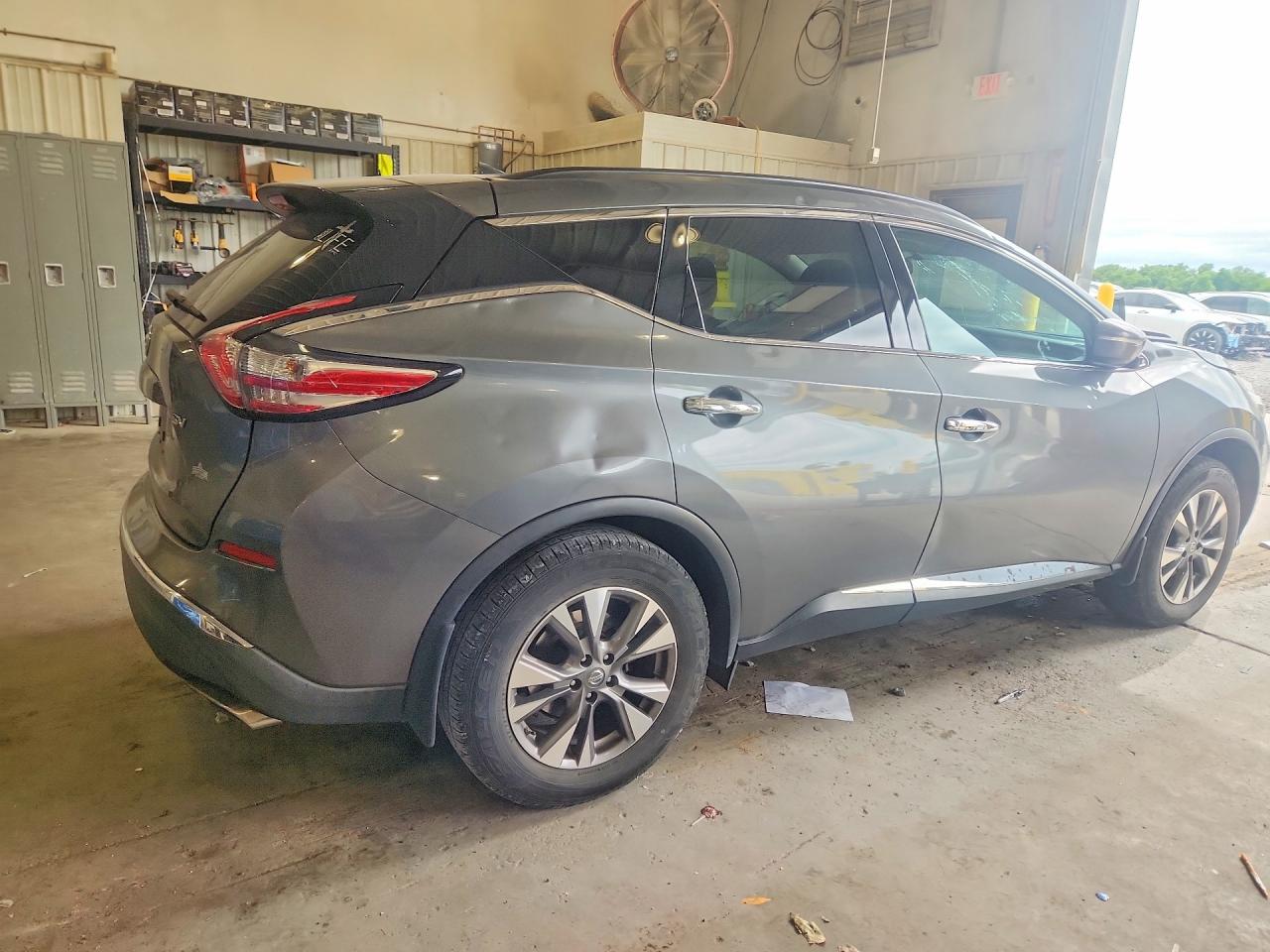 2015 NISSAN MURANO SV photo 5