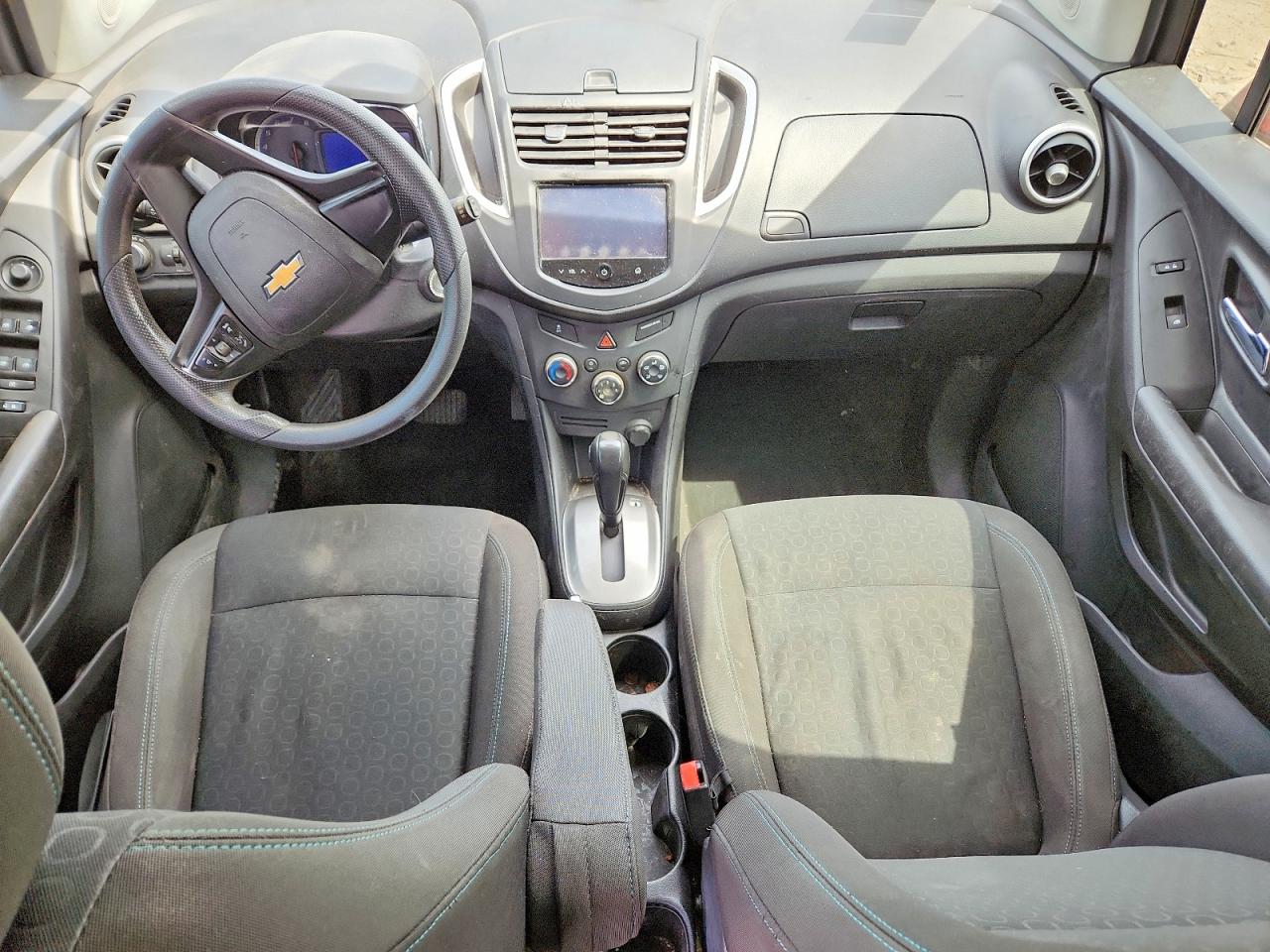 2015 CHEVROLET TRAX LS photo 8
