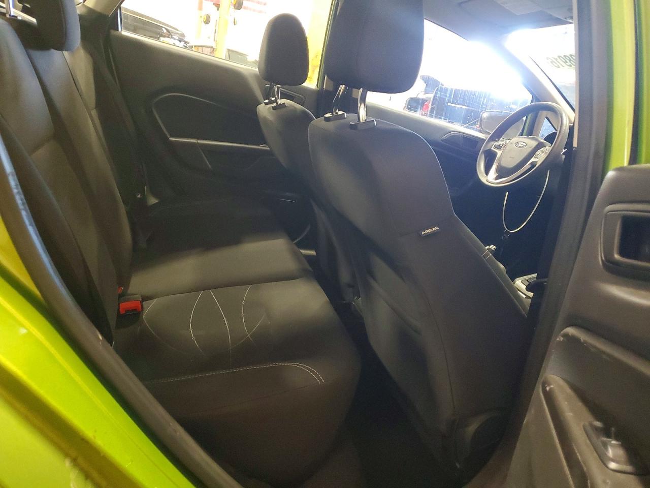 2019 FORD FIESTA SE photo 10