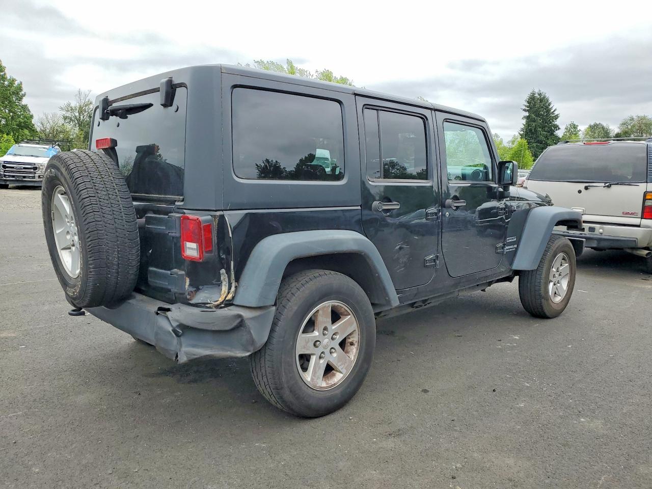2012 JEEP WRANGLER UNLIMITED SPORT photo 5