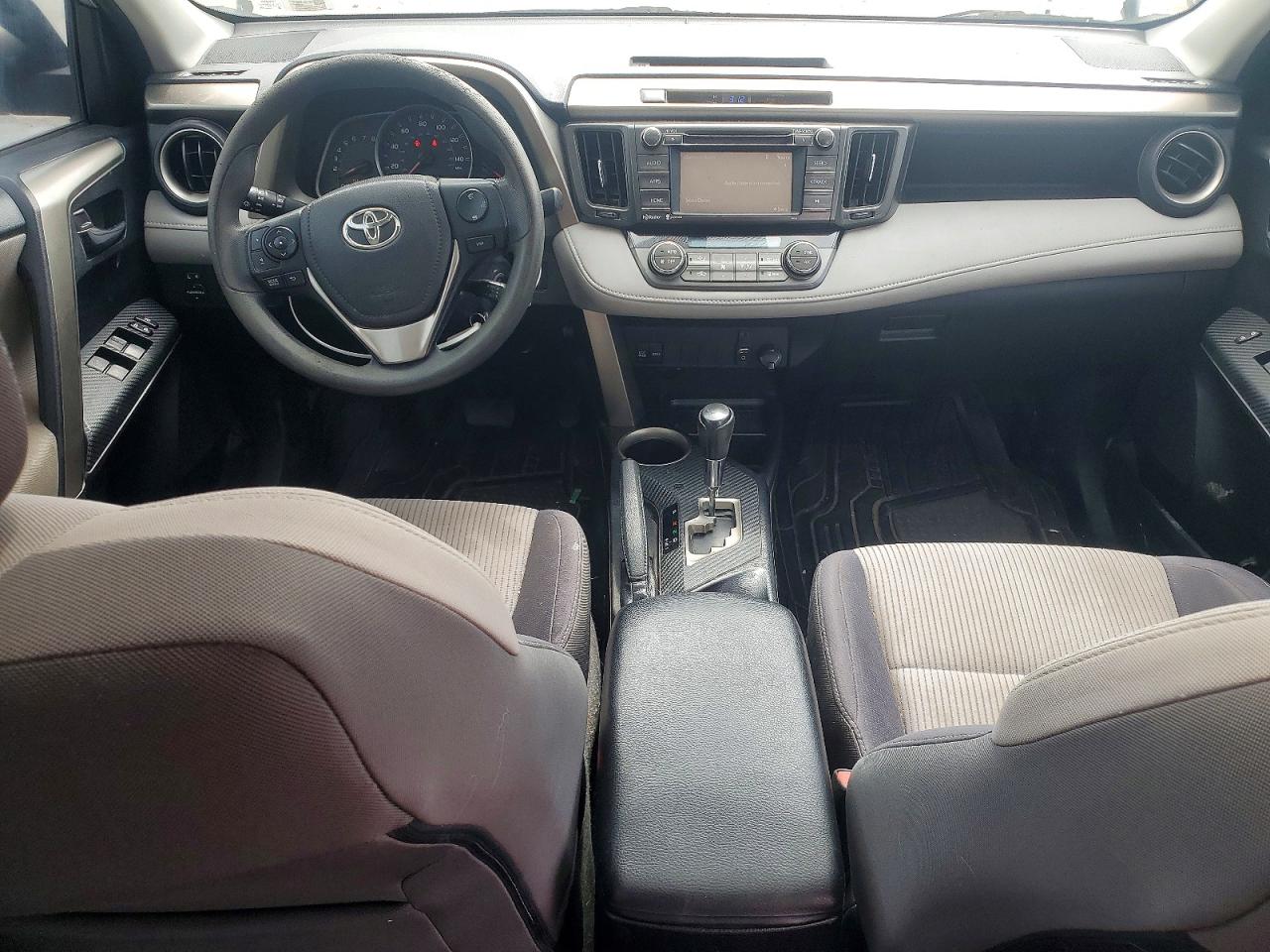 2014 TOYOTA RAV4 XLE photo 15