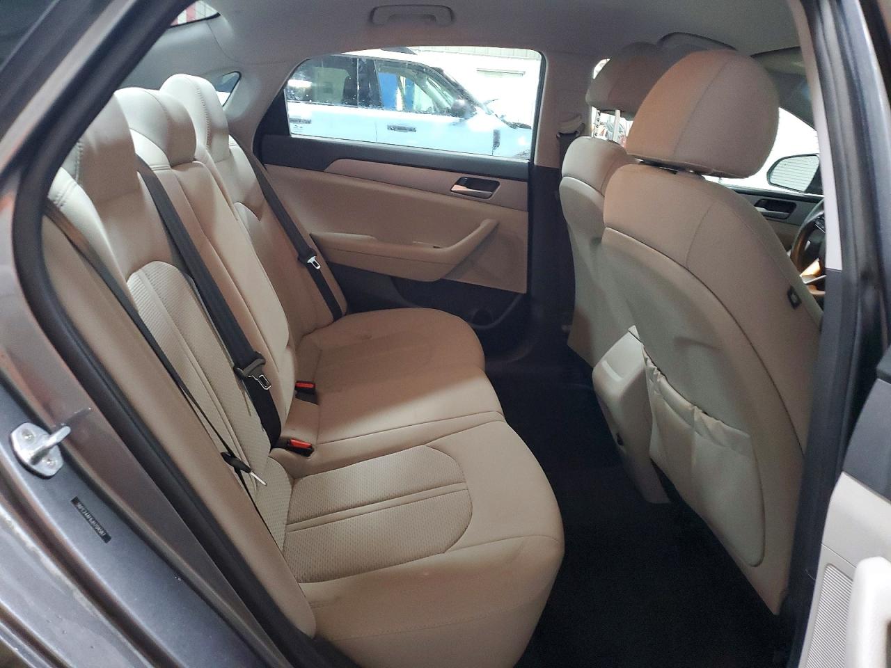 2018 HYUNDAI SONATA photo 19