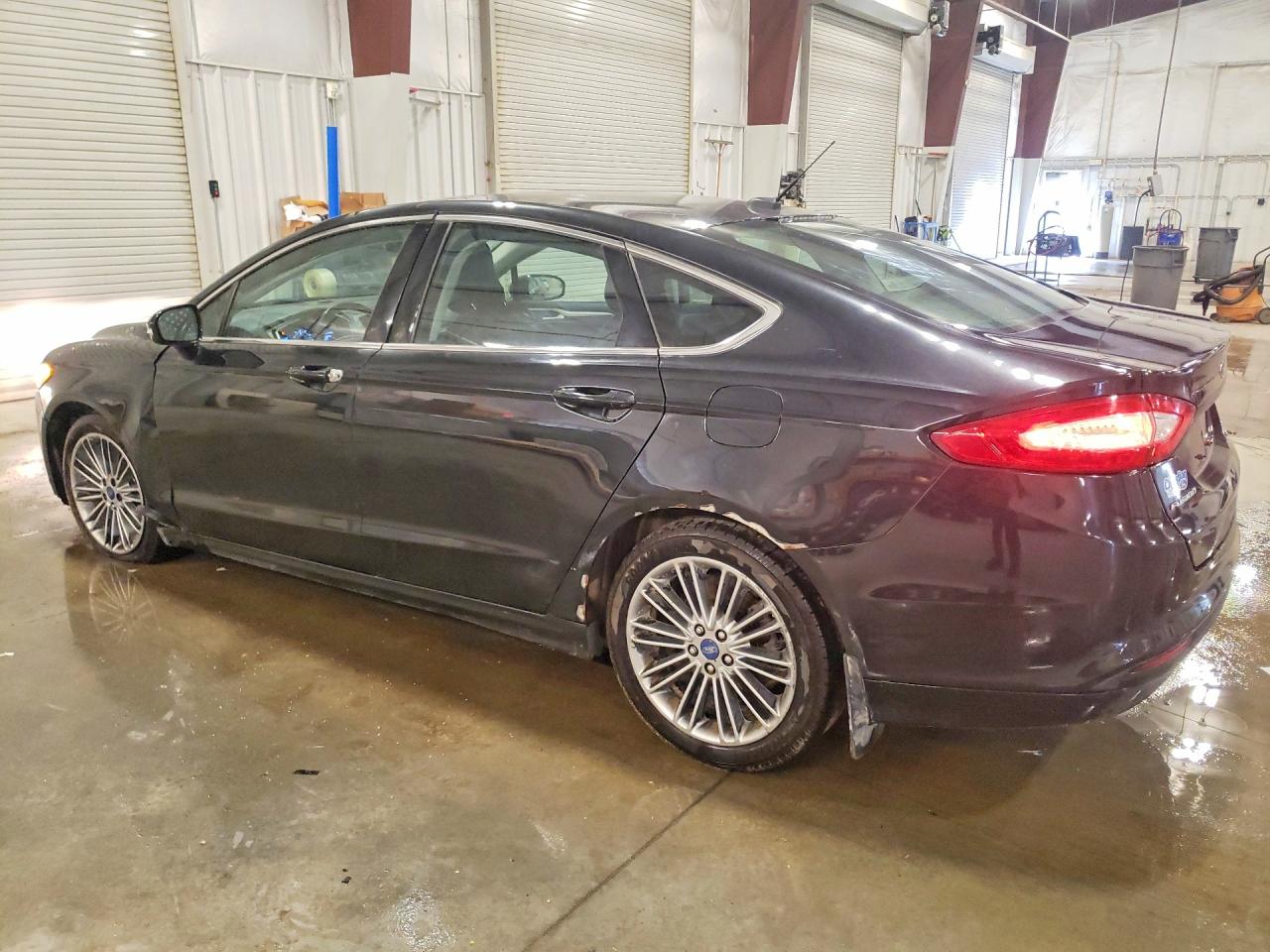 2013 FORD FUSION SE photo 4