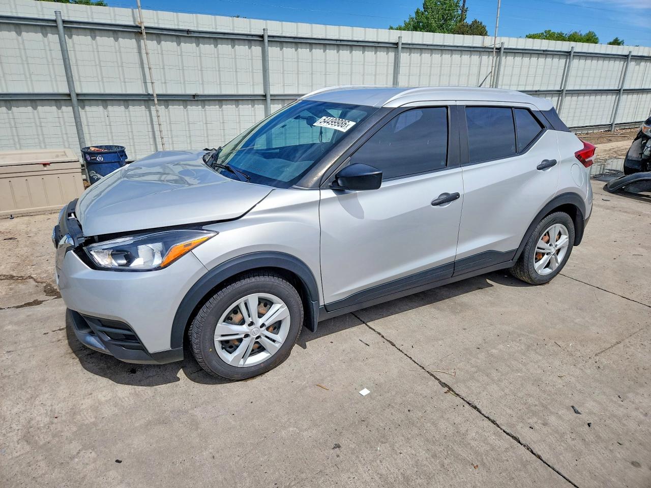 2019 NISSAN KICKS