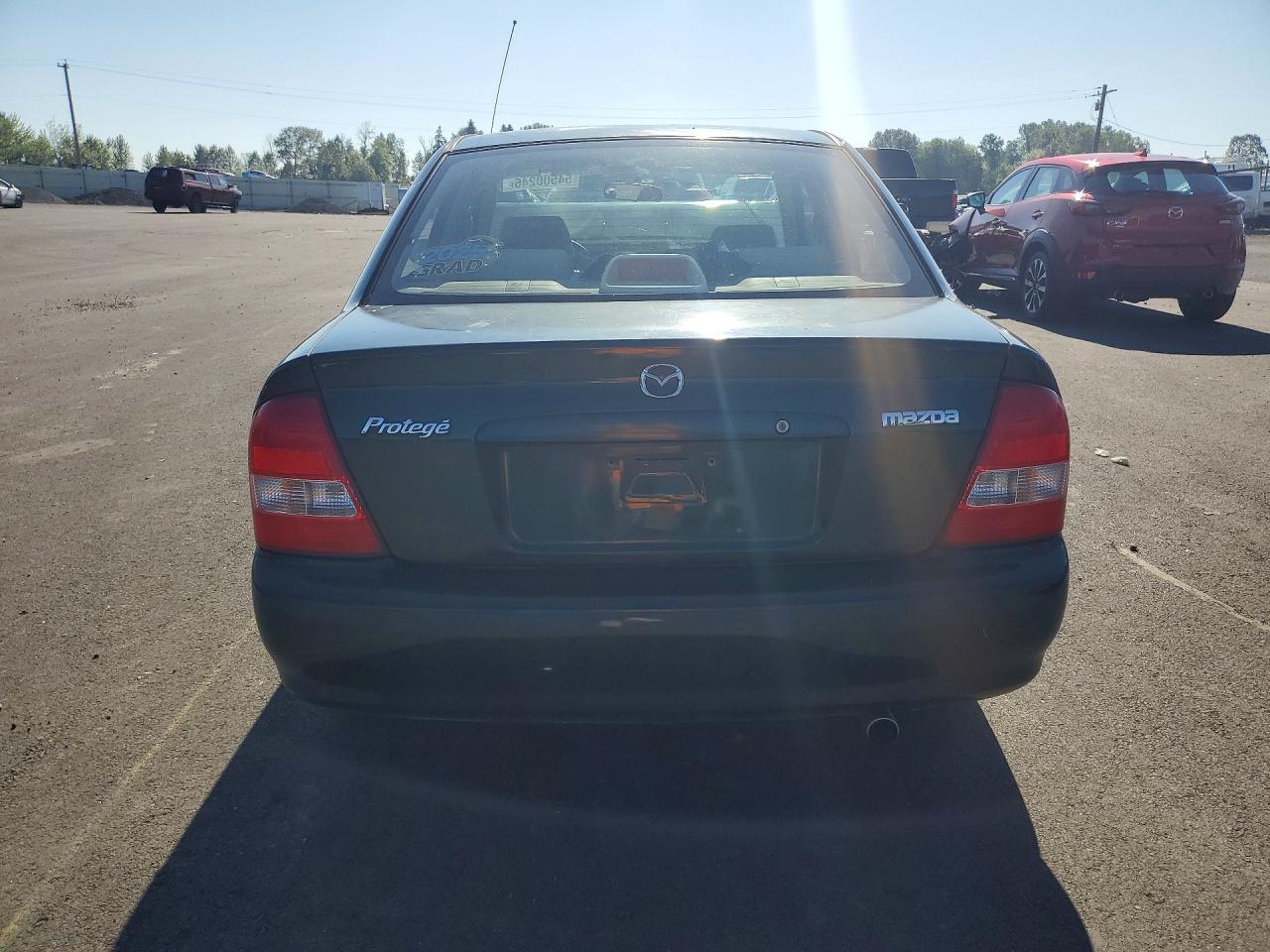 2003 MAZDA PROTEGE DX photo 11