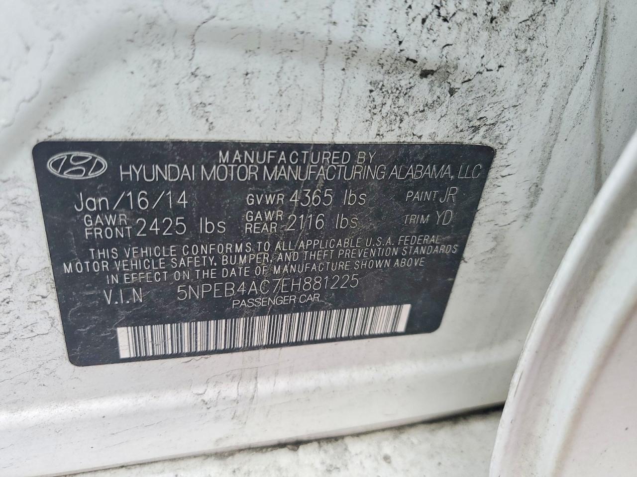 2014 HYUNDAI SONATA GLS photo 23