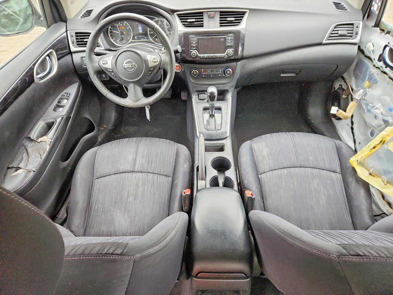 2016 NISSAN SENTRA S photo 8